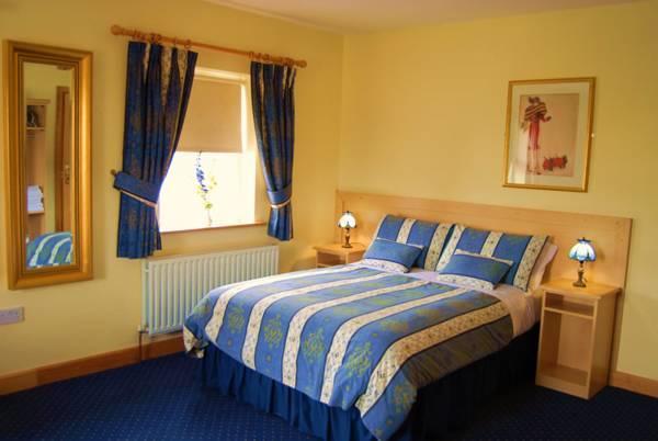 Feerick'S Hotel Rathowen Eksteriør billede